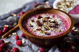 Berry & Oats Protein Smoothie Bowl - Lisa Trujillo Active Wear